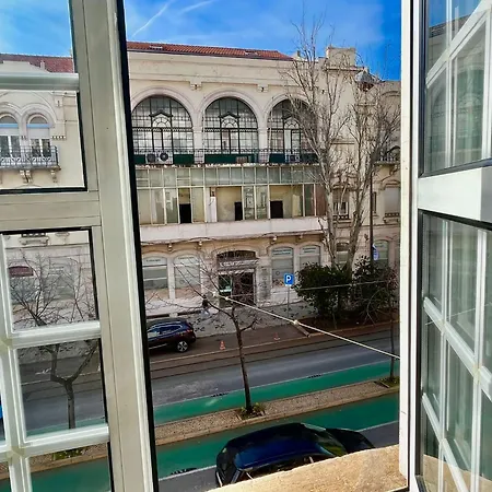 3 Bedroom, 2 Bathroom - Palma Lisbon