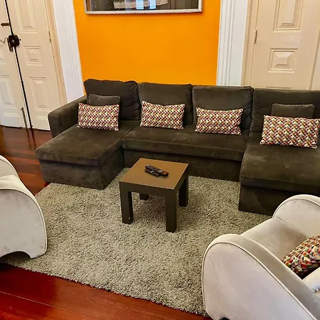 3 Bedroom, 2 Bathroom - Palma * Lisboa