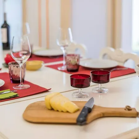 3 Bedroom, 2 Bathroom - Palma