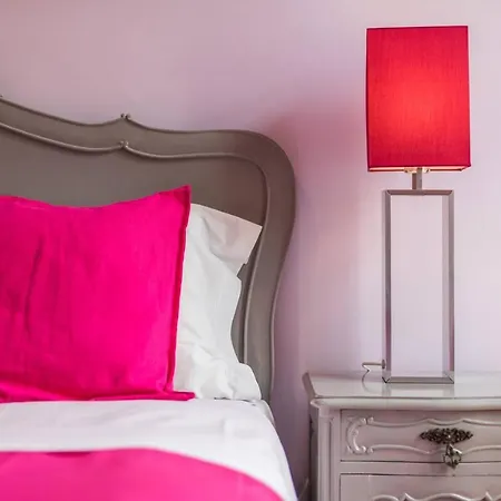 3 Bedroom, 2 Bathroom - Palma Apartment *